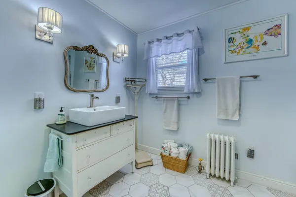 $499,900 | 33 Hillview Terrace, Littleton, NH 03561