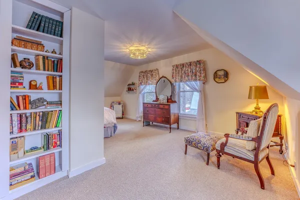 $499,900 | 33 Hillview Terrace, Littleton, NH 03561