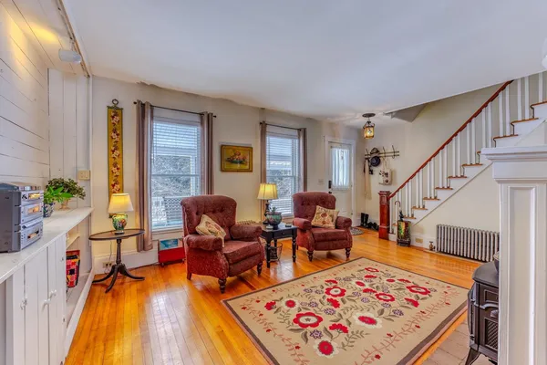 $499,900 | 33 Hillview Terrace, Littleton, NH 03561