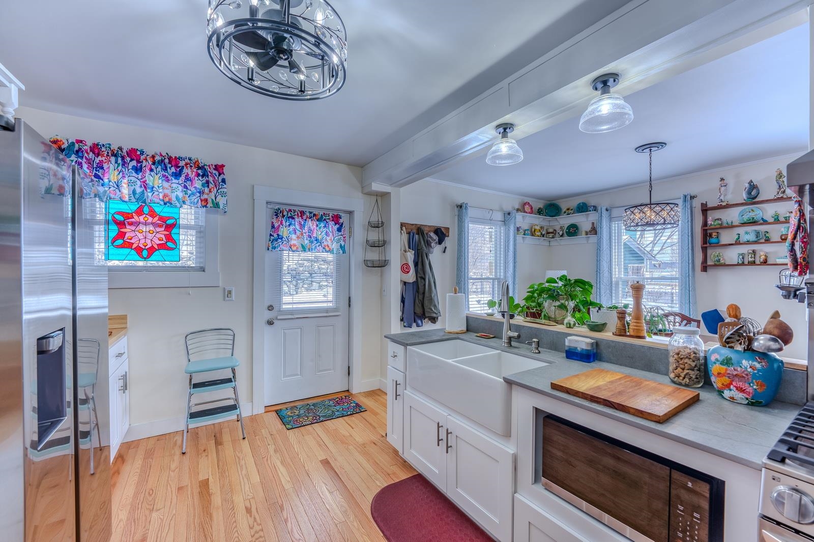 33 Hillview Terrace Littleton, NH 03561 - Photo 10 of 60