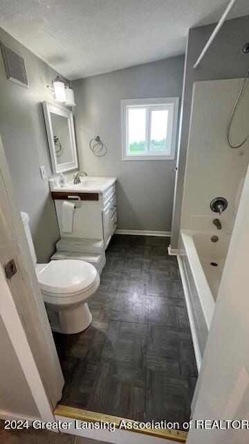 2905 South Waverly Road Eaton Rapids, MI 48827 - Photo 15 of 47 FullSizeRender 2