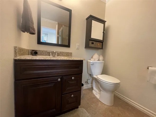 $1,300 | 779 North Sequoia Lane, Azusa, CA 91702