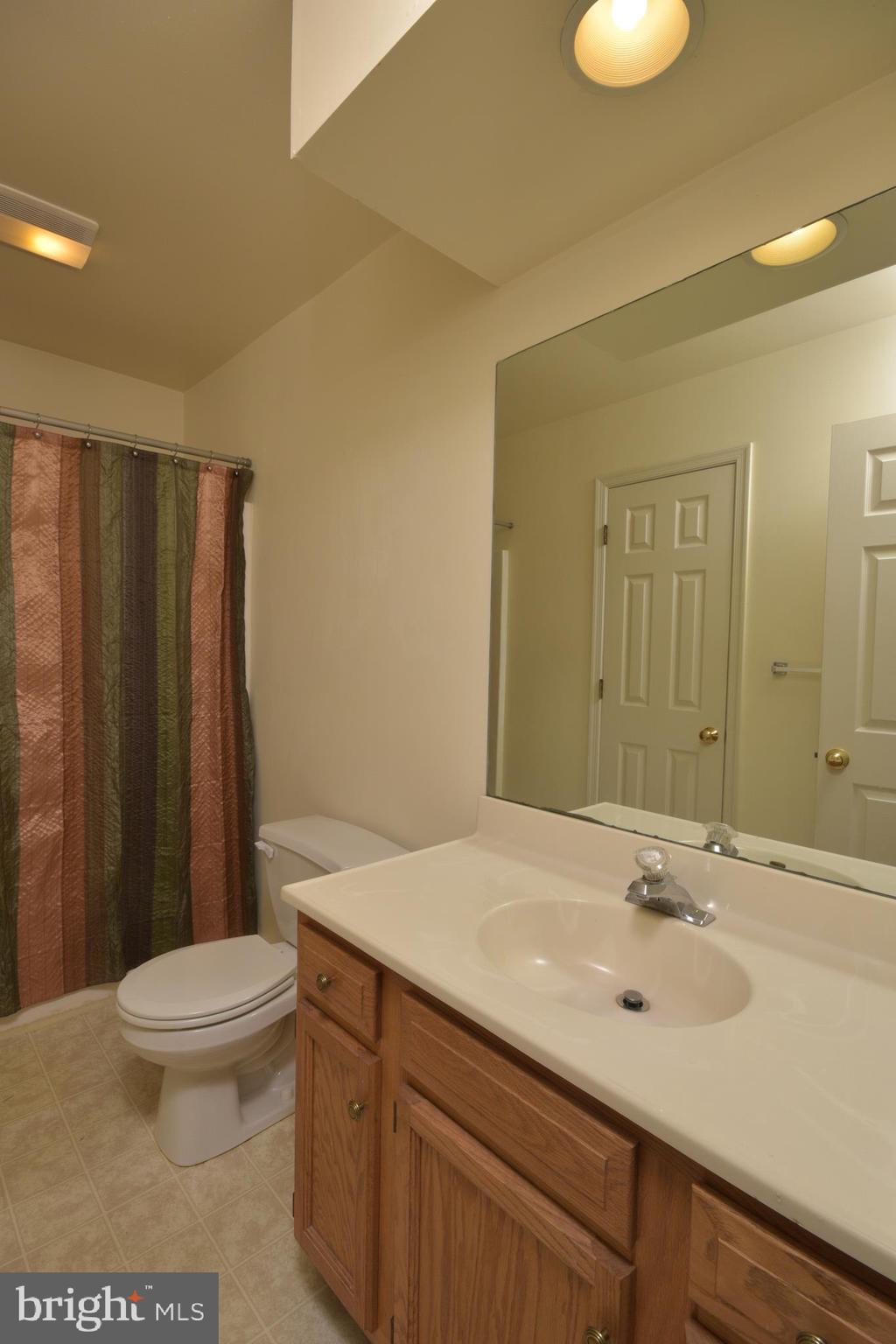 613 Deerbrush Gardens Lititz, PA 17543 - Photo 16 of 25