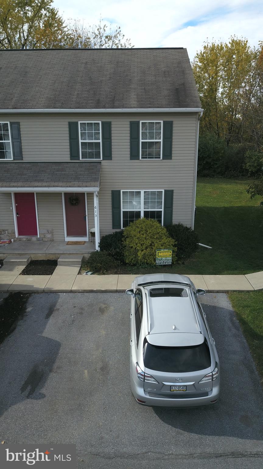 613 Deerbrush Gardens Lititz, PA 17543 - Photo 3 of 25