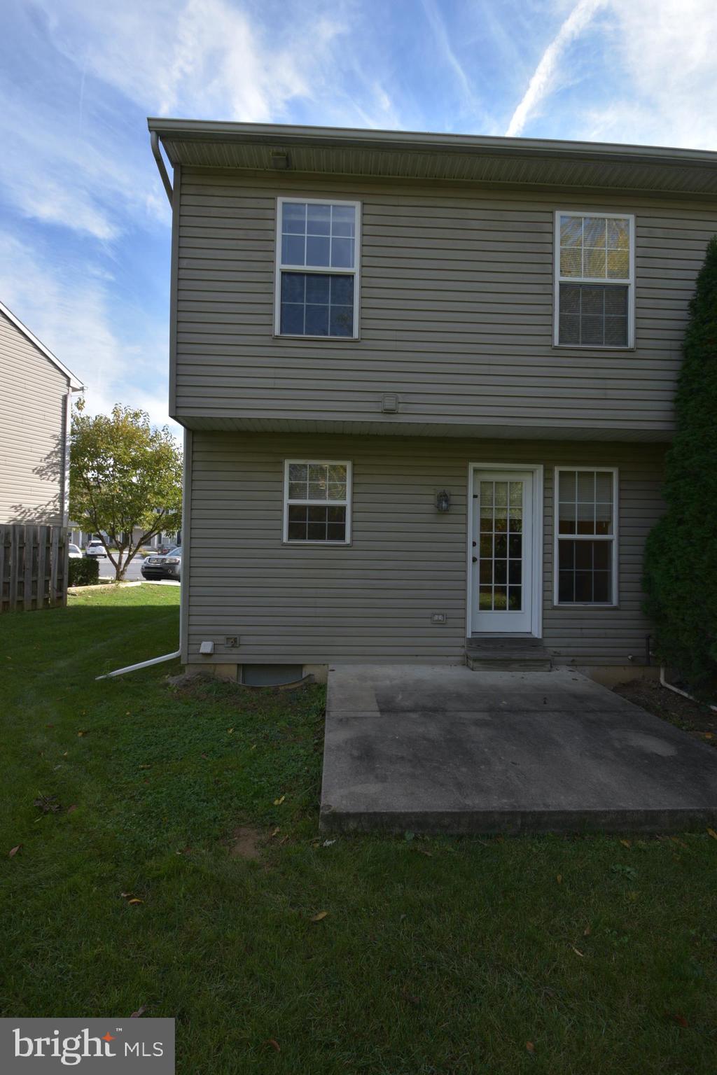 613 Deerbrush Gardens Lititz, PA 17543 - Photo 21 of 25