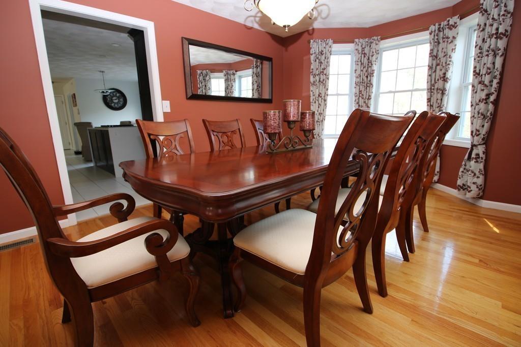 7 Cider Mill Road Saugus, MA 01906 - Photo 5 of 42 Gallery Image 5