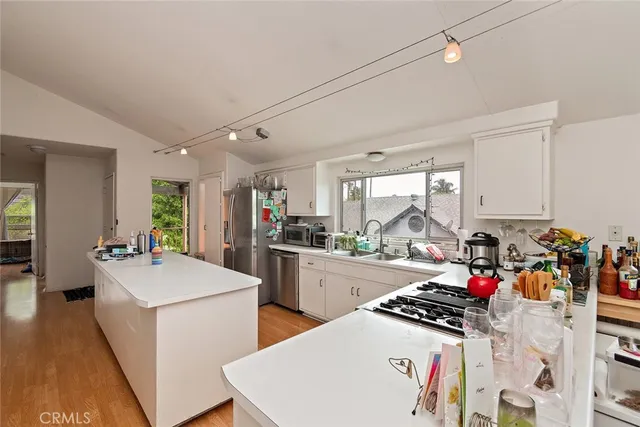 $2,695,000 | 241 Horizon Avenue, Venice, CA 90291