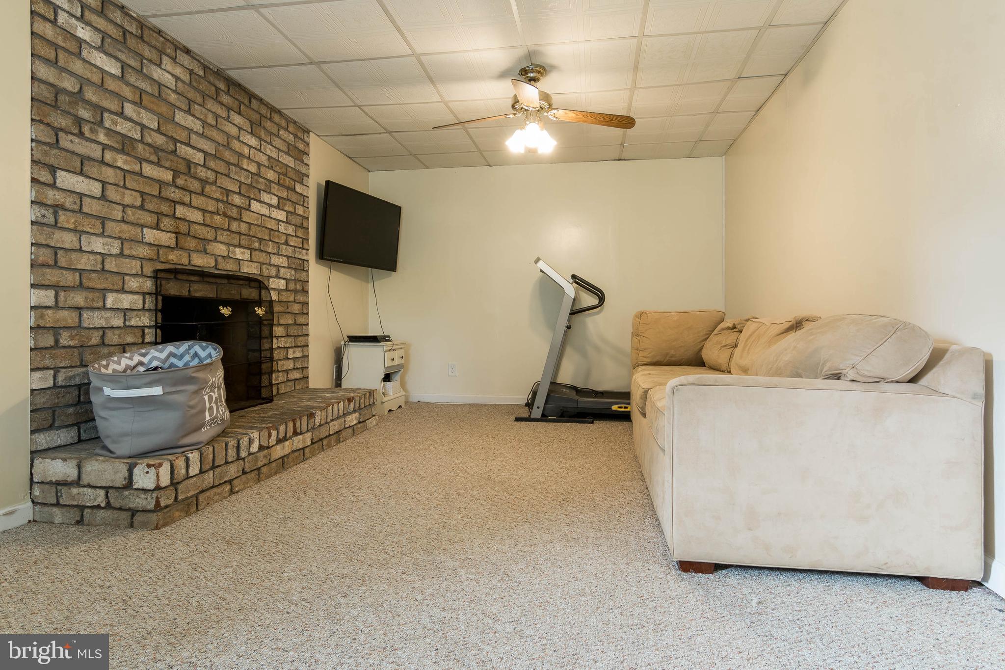 1505 Hughes Shop Road Westminster, MD 21158 - Photo 52 of 54 Lower Level In-law Suite Living Room