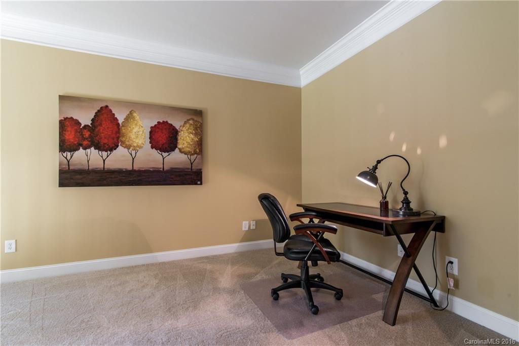 111 Renwick Road, Unit 111 Charlotte, NC 28211 - Photo 15 of 22 Gallery Image 15