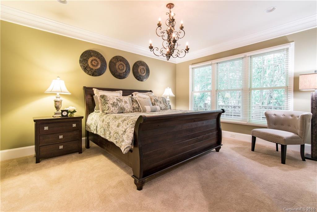 111 Renwick Road, Unit 111 Charlotte, NC 28211 - Photo 10 of 22 Gallery Image 10