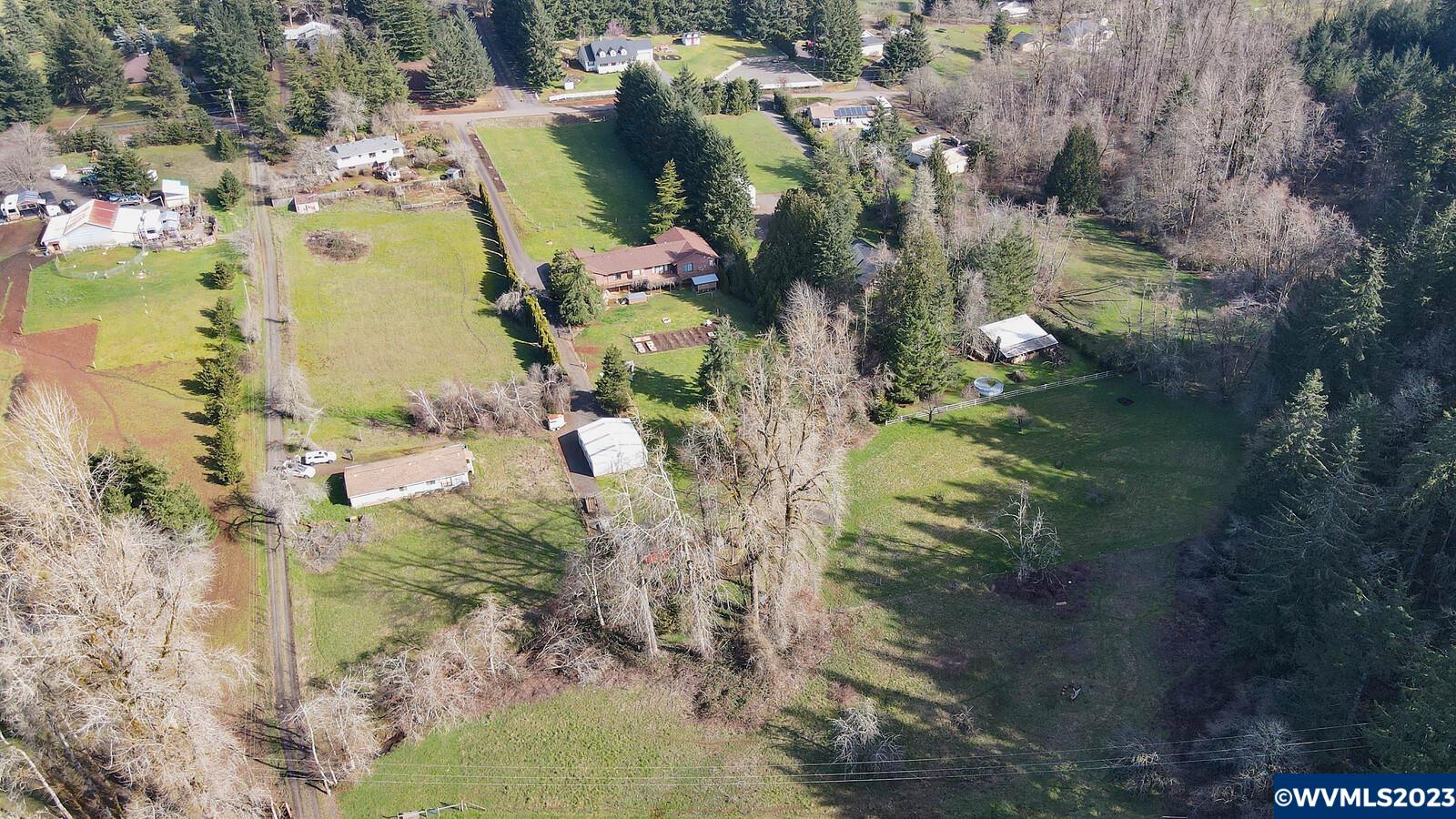 2696 Nehalem Street South Salem, OR 97306 - Photo 12 of 16