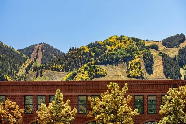 $200,000 | 202 North Monarch Street, Aspen, CO 81611
