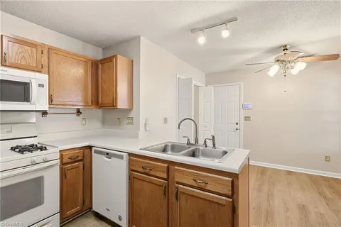 $285,000 | 3601 Jerome Drive, Greensboro, NC 27406