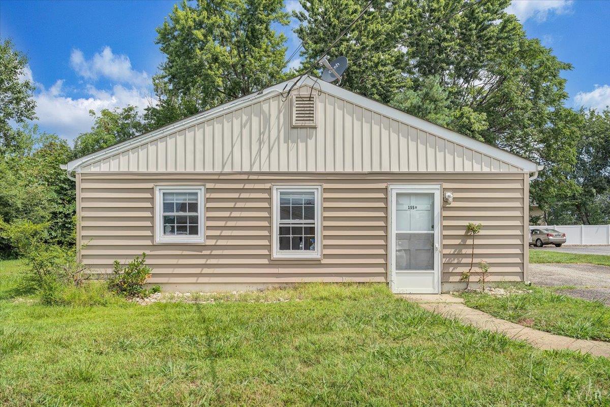 155 Laxton Road Lynchburg, VA 24502 - Photo 45 of 58 a front view of a house with a yard