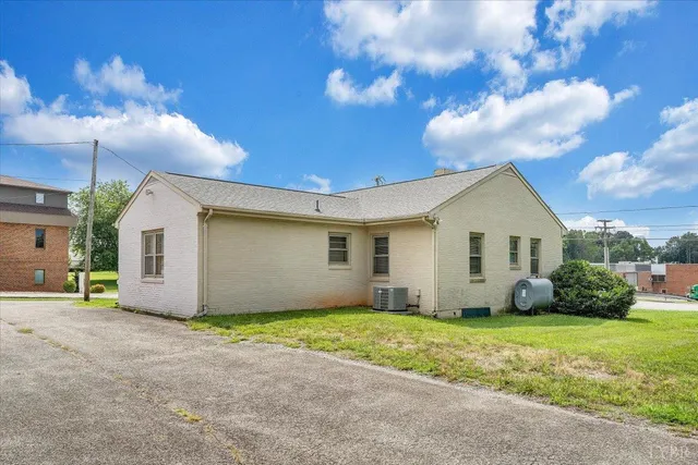 $649,900 | 155 Laxton Road, Lynchburg, VA 24502