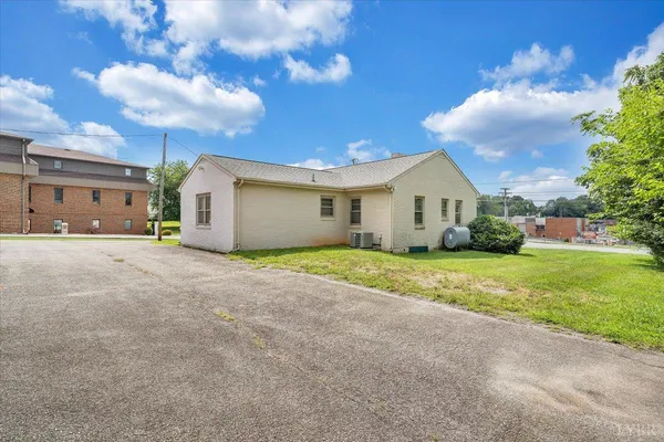 $499,999 | 155 Laxton Road, Lynchburg, VA 24502