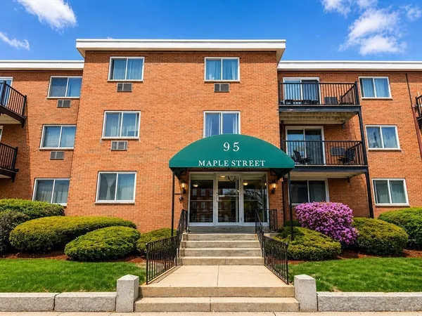 $359,000 | 95-99 Maple Street, Unit 17, Malden, MA 02148