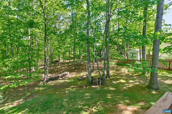 $360,000 | 27 Marwood Drive, Palmyra, VA 22963