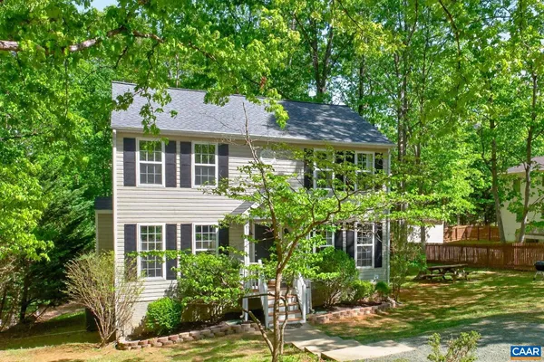 $360,000 | 27 Marwood Drive, Palmyra, VA 22963