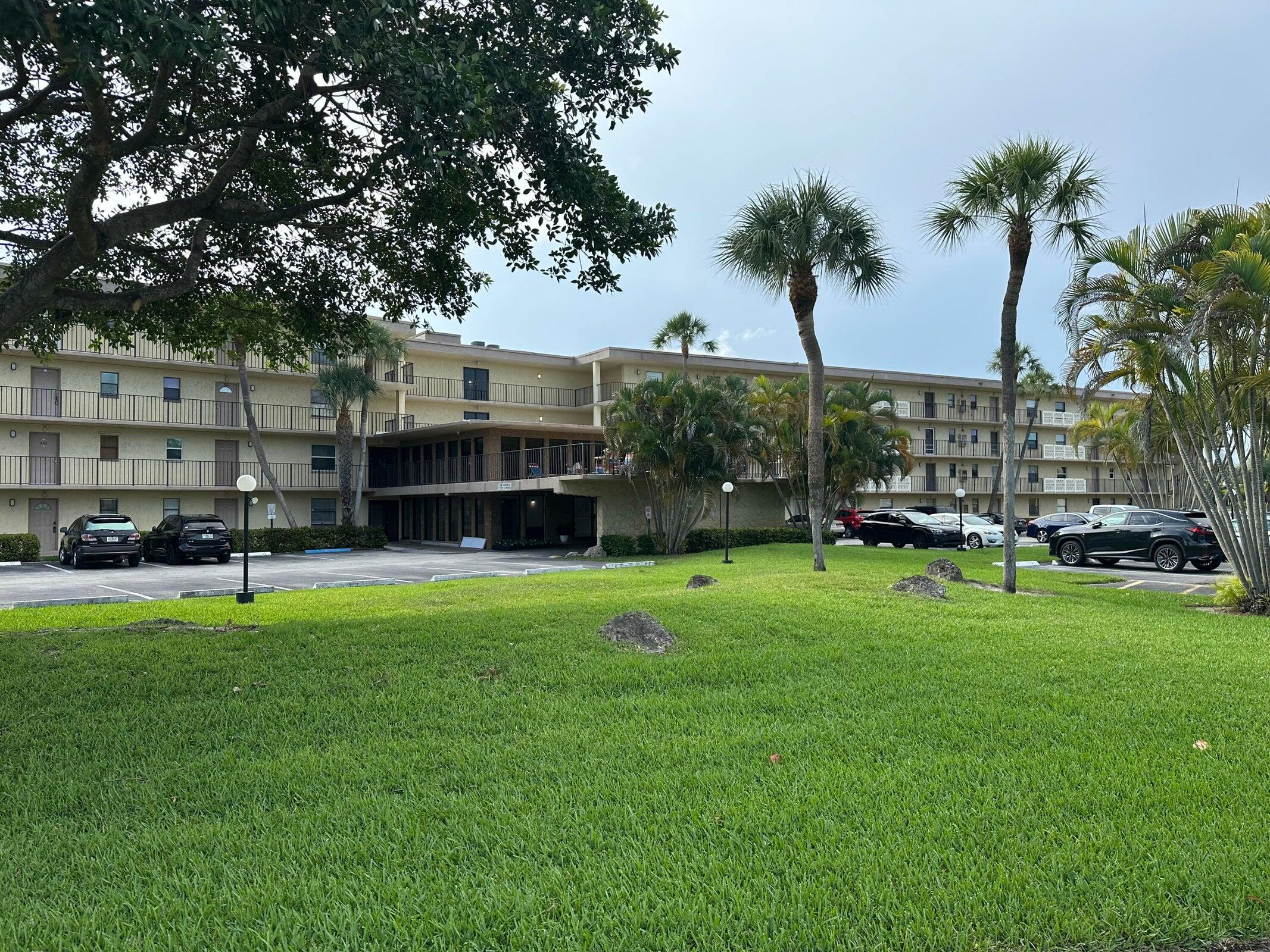9355 Southwest 8th Street, Unit 421 Boca Raton, FL 33428 - Photo 1 of 20 a view of a kids park