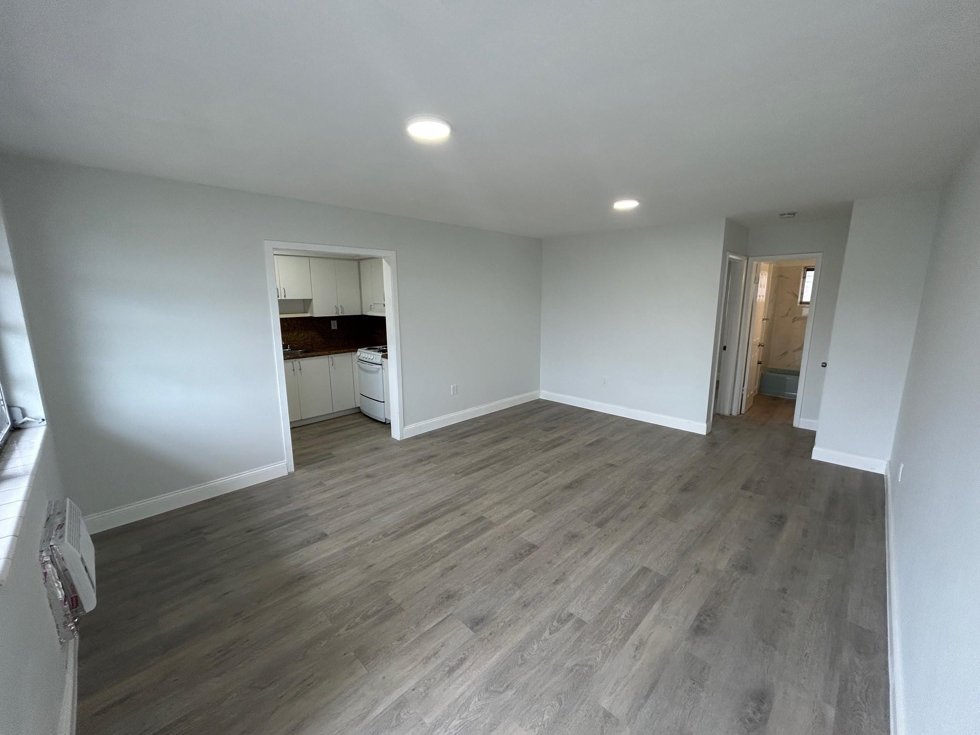 7624 Pembroke Road, Unit B Hollywood, FL 33023 - Photo 3 of 10 Photo 3