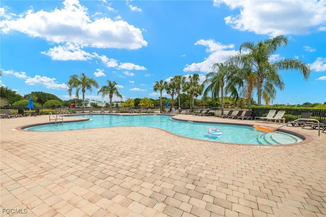 $1,900 | 10733 Crossback Lane, Lehigh Acres, FL 33936