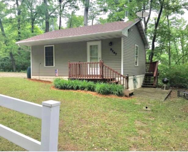9247 River Road Bartelso, IL 62218 - Photo 1 of 7