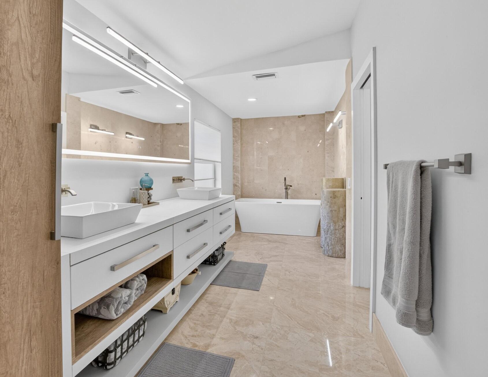 11845 Island Lakes Lane Boca Raton, FL 33498 - Photo 21 of 78 Remodeled Primary bath