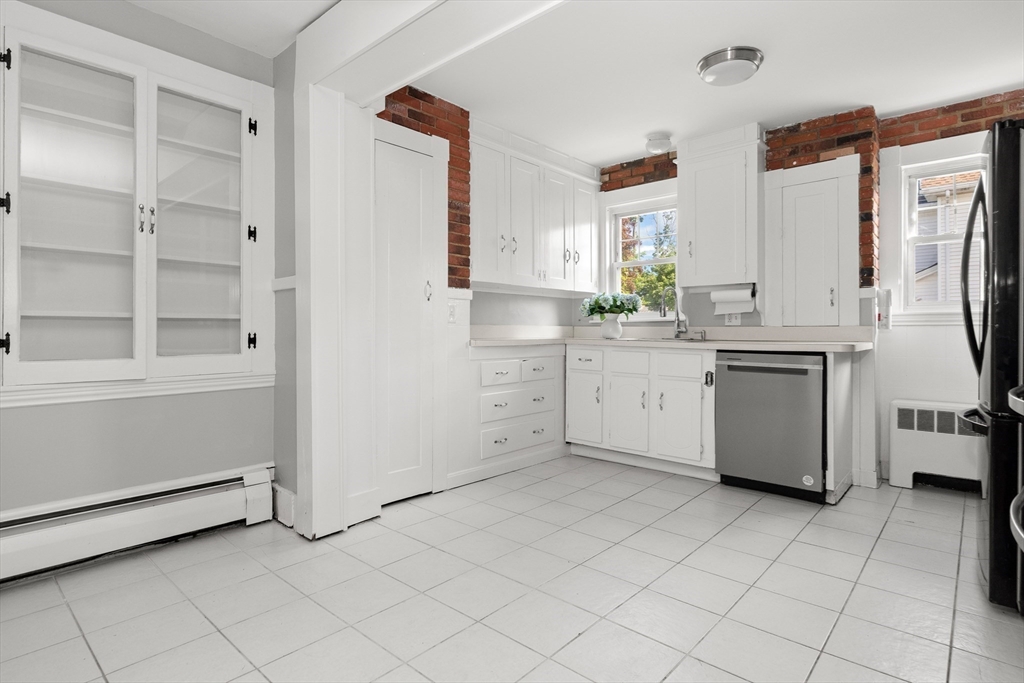 18 Hardy Street Danvers, MA 01923 - Photo 14 of 36