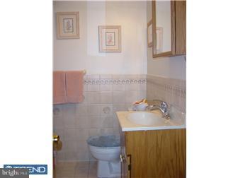 102 Hickory Road Marlton, NJ 08053 - Photo 12 of 12 Bathroom