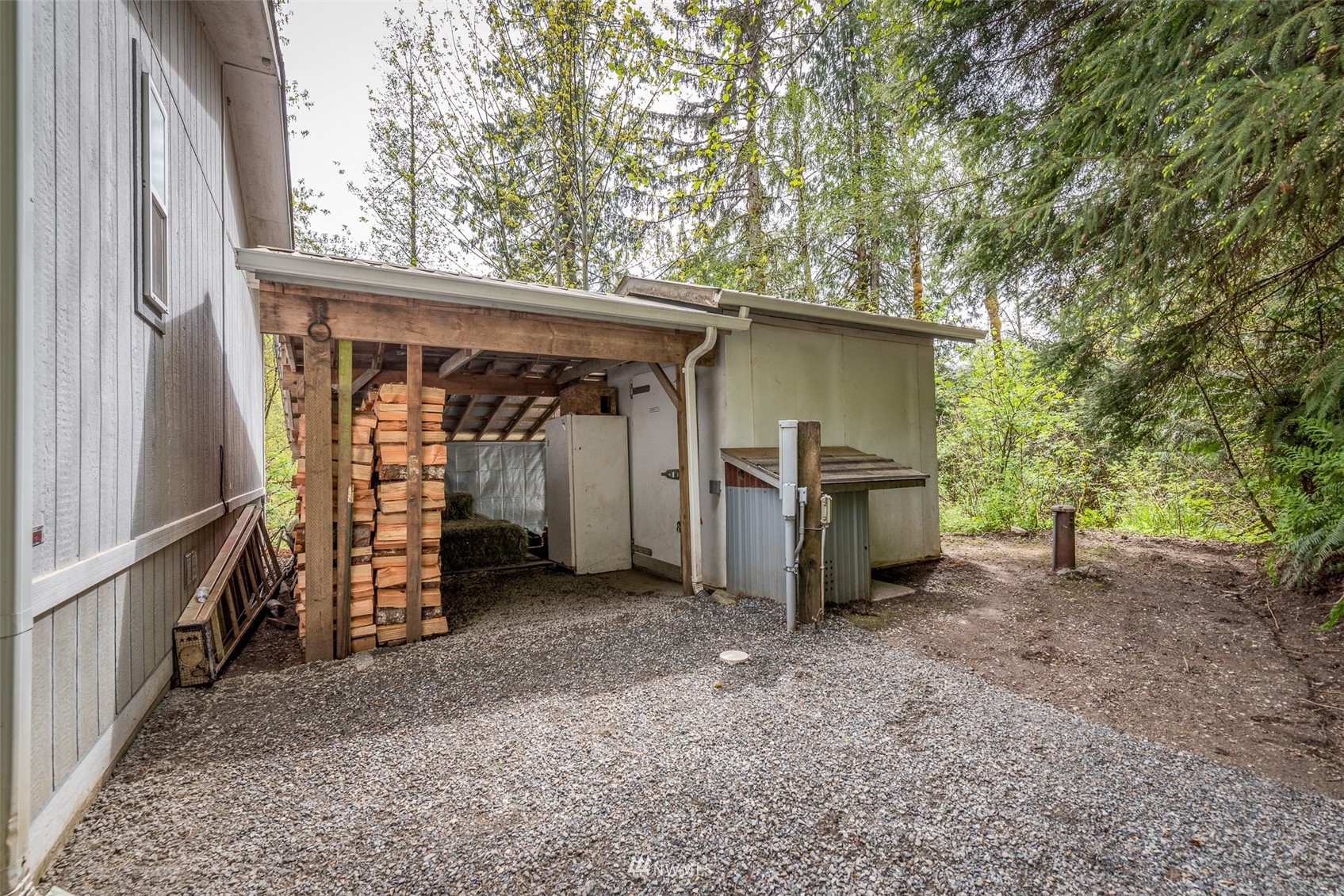 2999 Mosquito Lake Road Deming, WA 98244 - Photo 14 of 38 Gallery Image 14