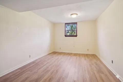 $209,000 | 216 East Rose Street, Glenwood, IL 60425