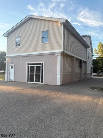 $2,500 | 119 Newark Pompton Turnpike, Unit B, Pequannock, NJ 07440