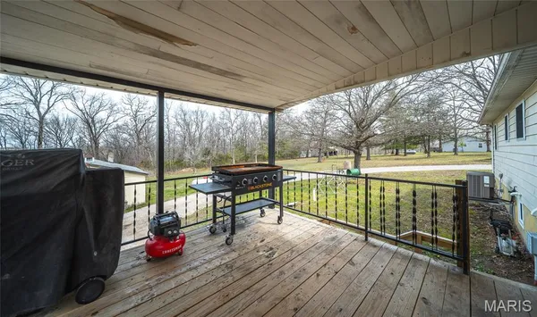 $375,000 | 14301 County Road 2480, St. James, MO 65559