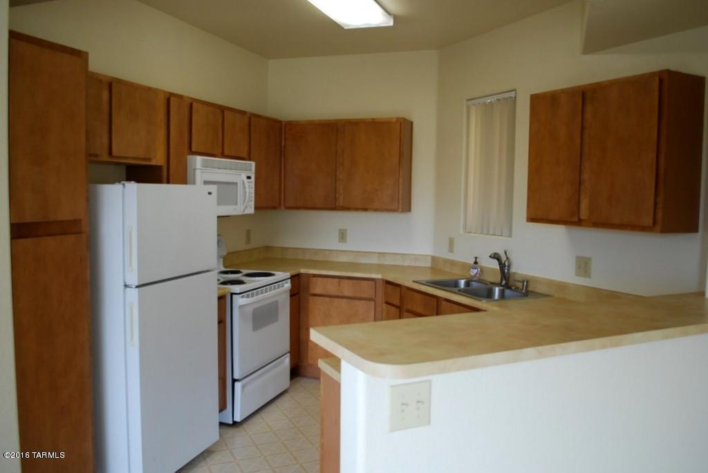 2550 East River Road, Unit 20303 Tucson, AZ 85718 - Photo 5 of 16
