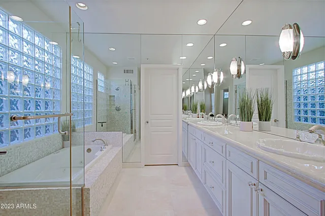 $5,500 | 32782 North 71st Street, Scottsdale, AZ 85266