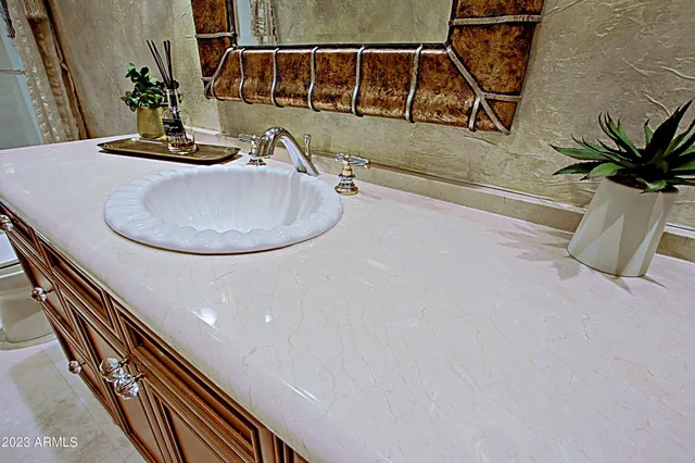 $5,500 | 32782 North 71st Street, Scottsdale, AZ 85266