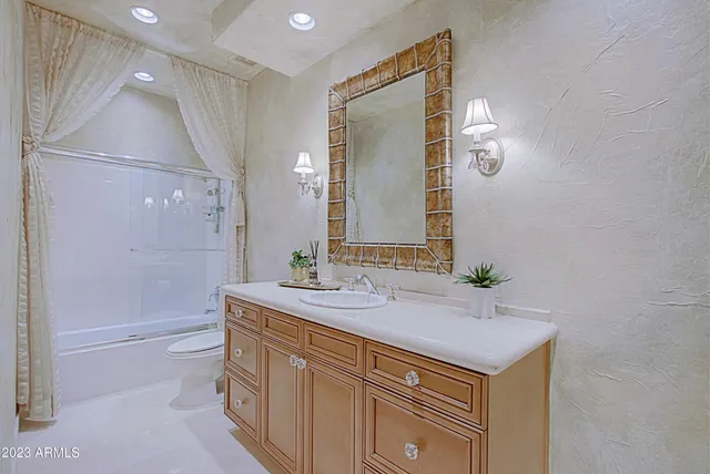 $5,500 | 32782 North 71st Street, Scottsdale, AZ 85266