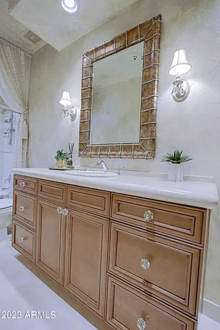 $5,500 | 32782 North 71st Street, Scottsdale, AZ 85266