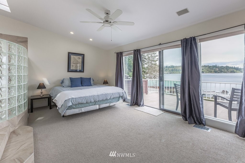 11150 South Lakeshore Road, Unit 5 Chelan, WA 98816 - Photo 13 of 25 Gallery Image 13