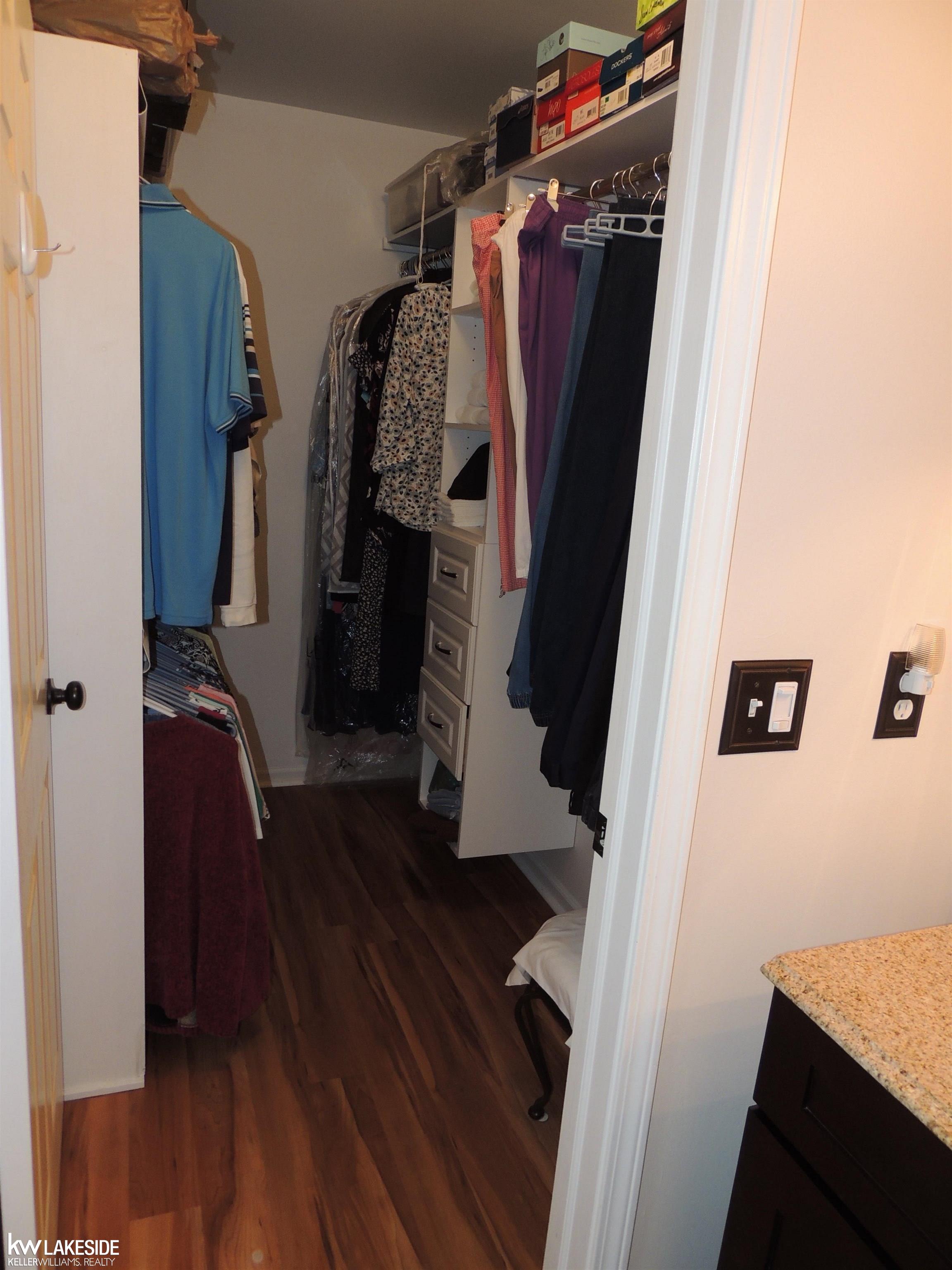 900 Ravine Terrace Drive Rochester, MI 48307 - Photo 41 of 66 50122149-40.JPG