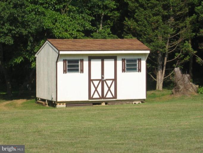 909 Carsins Run Road Aberdeen, MD 21001 - Photo 4 of 14 Shed