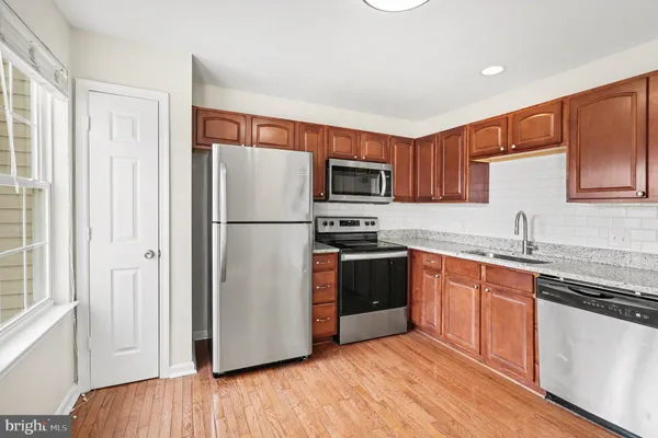 $369,900 | 11405 Wytheville Court, Fredericksburg, VA 22407