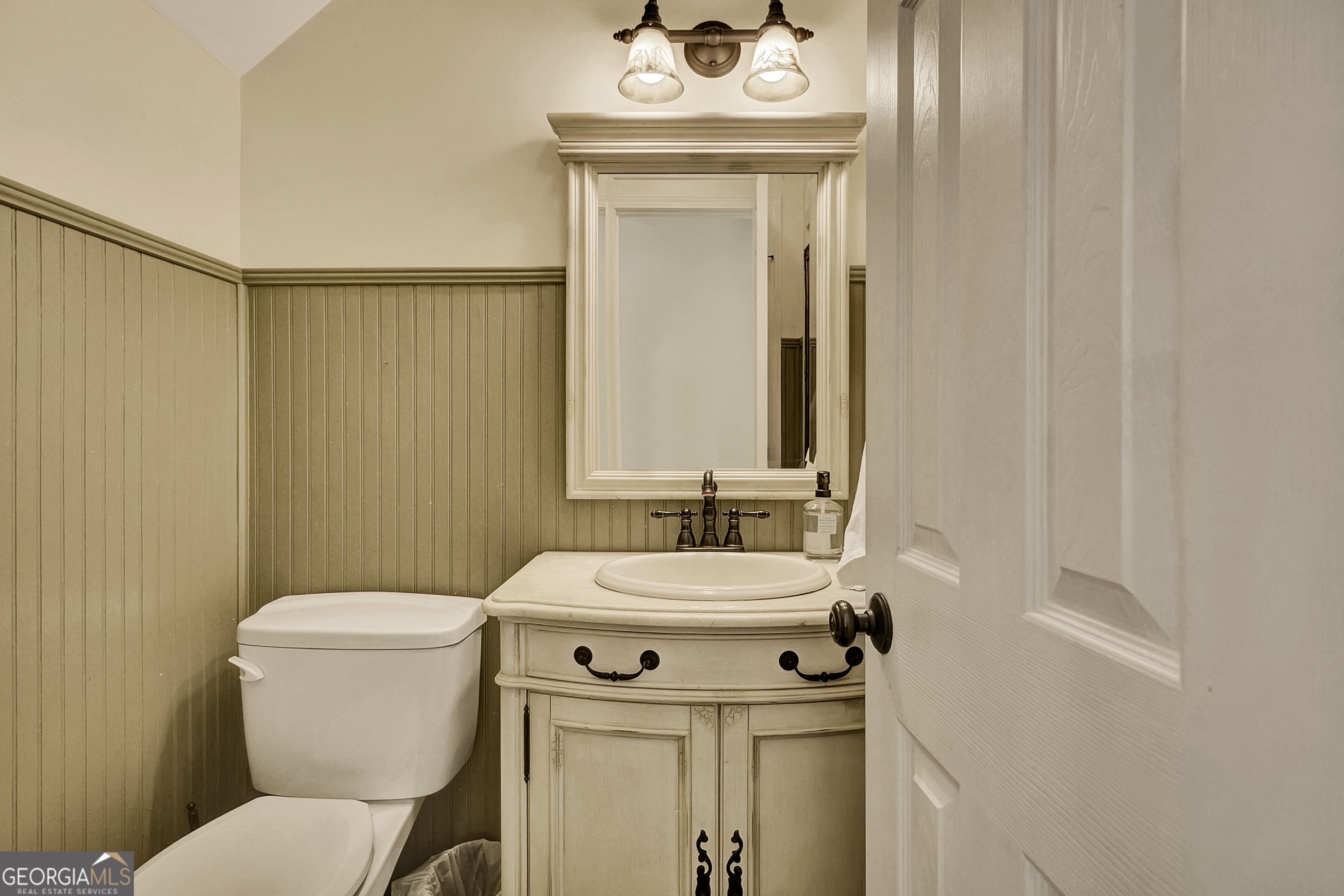 300 Briarwood Road Tyrone, GA 30290 - Photo 6 of 107