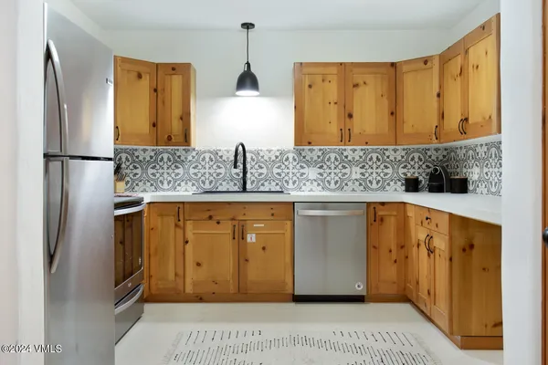 $5,675,000 | 2219 Vermont Court, Vail, CO 81657