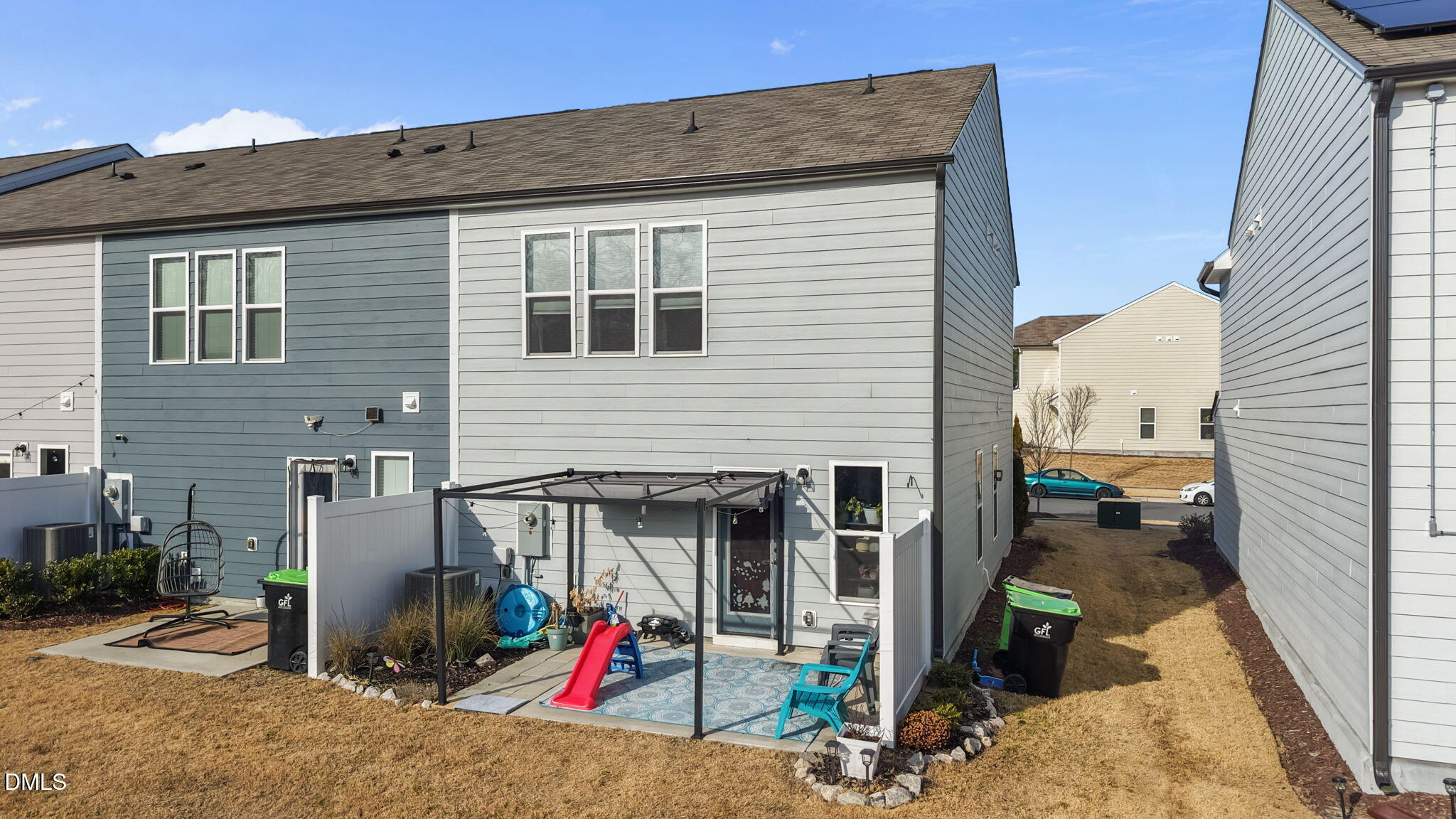 1572 Rhodes Pond Street Wendell, NC 27591 - Photo 3 of 42