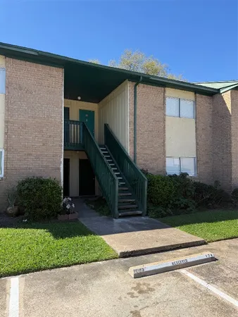 $860 | 1516 Bay Area Boulevard, Unit B4, Houston, TX 77058