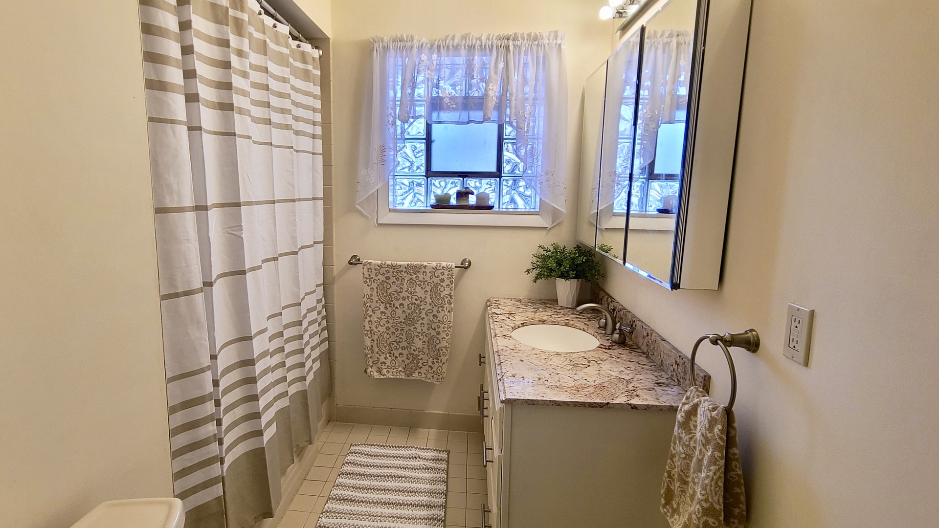 105 Drake Terrace Prospect Heights, IL 60070 - Photo 14 of 29