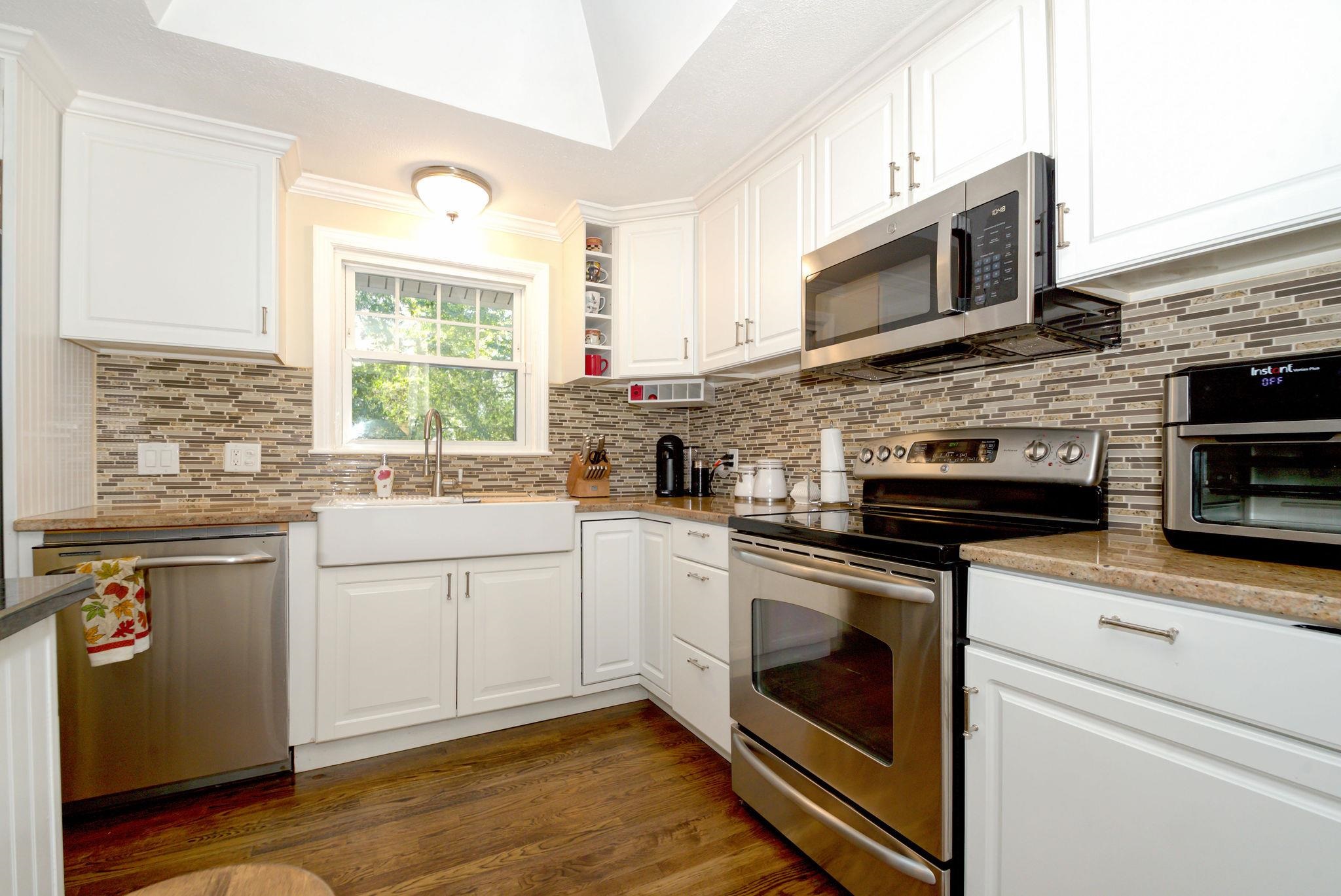 37 Marianna Road Salem, NH 03079 - Photo 22 of 40 Gallery Image 22