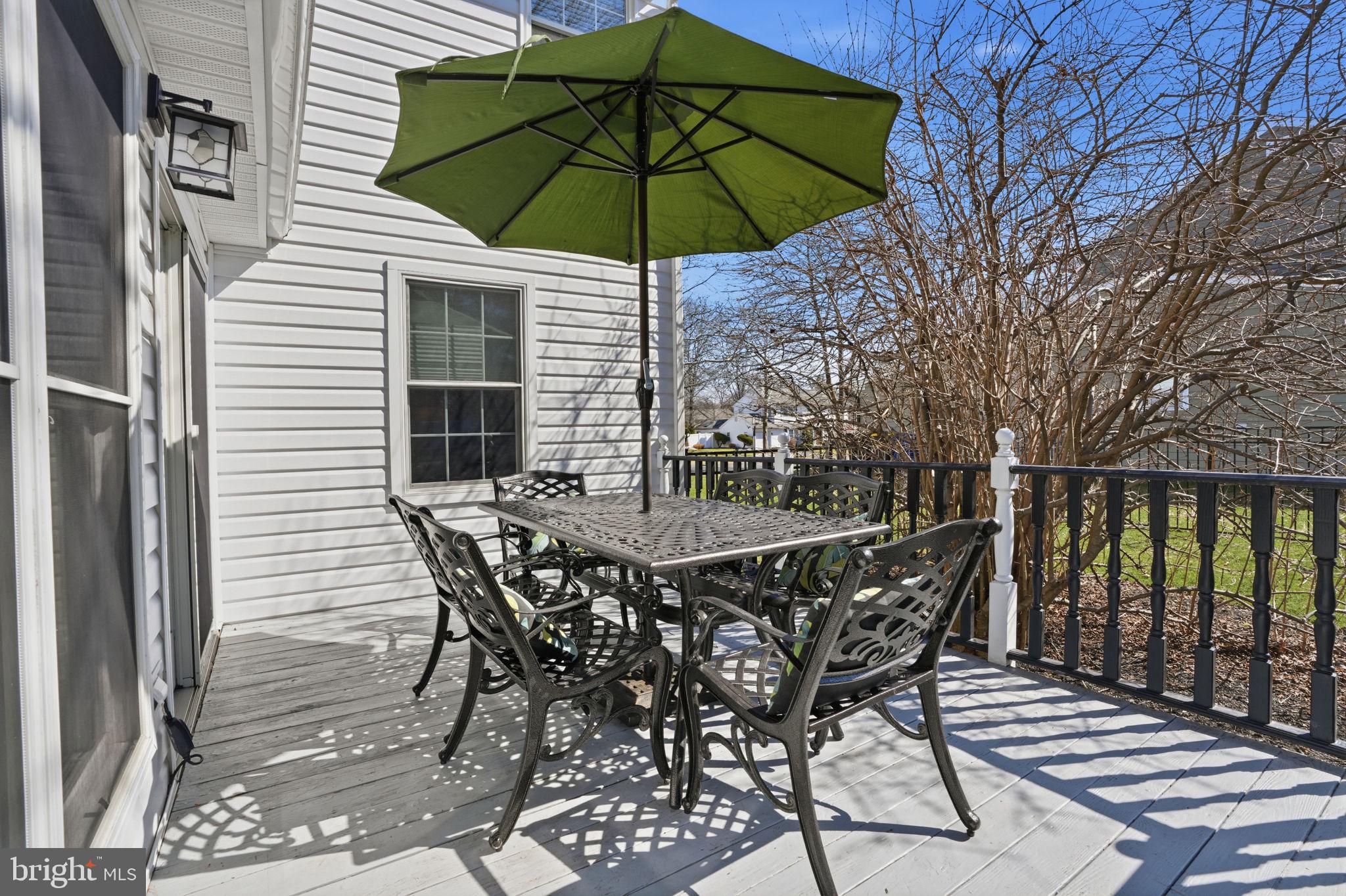 283 Greenview Road Yardley, PA 19067 - Photo 31 of 39 Sunny Deck
